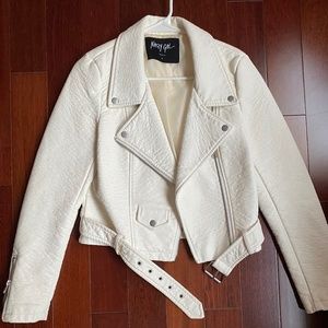 NASTY GAL WHITE FAUX LEATHER WHITE MOTO JACKET